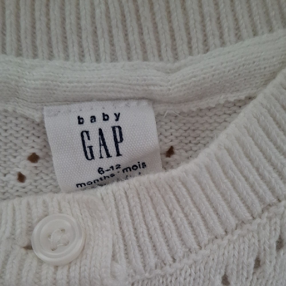 GAP White Heart Pattern Kids Cardigan - Picture 2 of 4